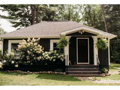 Home For Sale in Roscommon, Michigan