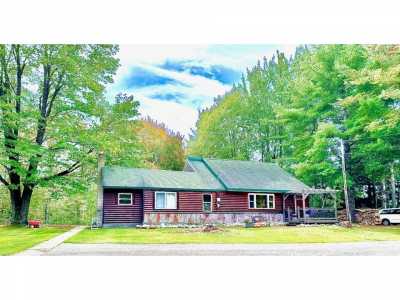 Home For Sale in Lachine, Michigan