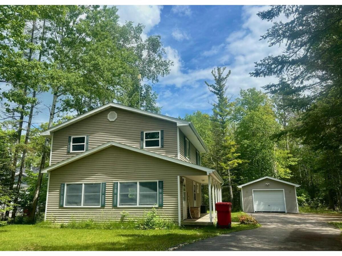 Picture of Home For Sale in Presque Isle, Michigan, United States