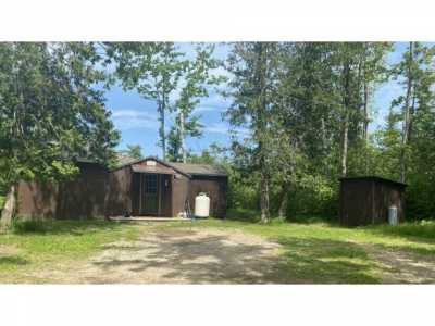 Home For Sale in Ossineke, Michigan