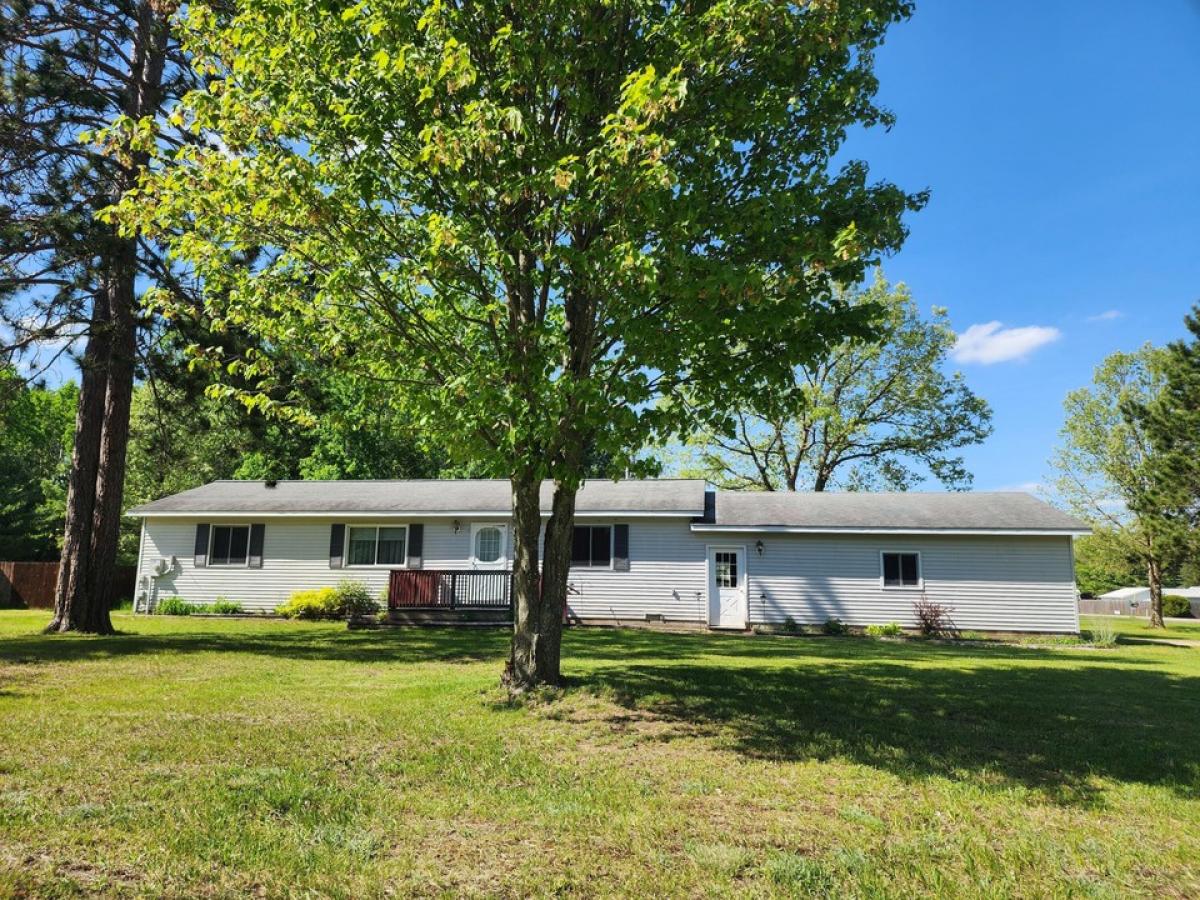 Picture of Home For Sale in Mio, Michigan, United States