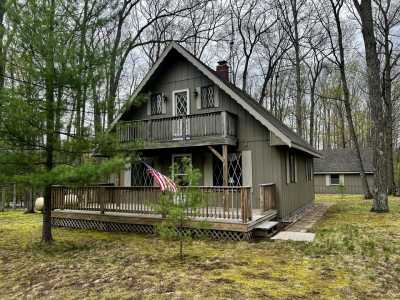 Home For Sale in Roscommon, Michigan