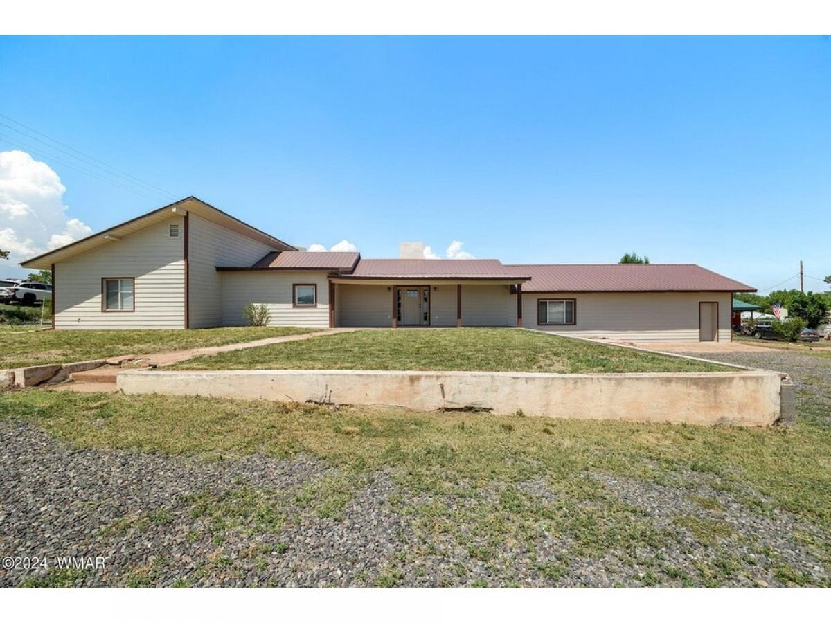 Picture of Home For Sale in Springerville, Arizona, United States