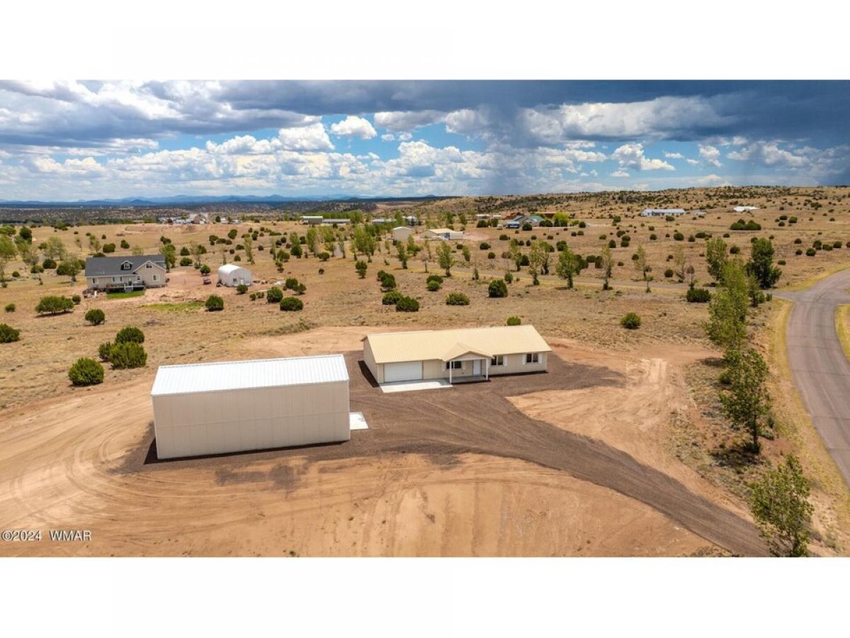 Picture of Home For Sale in Taylor, Arizona, United States