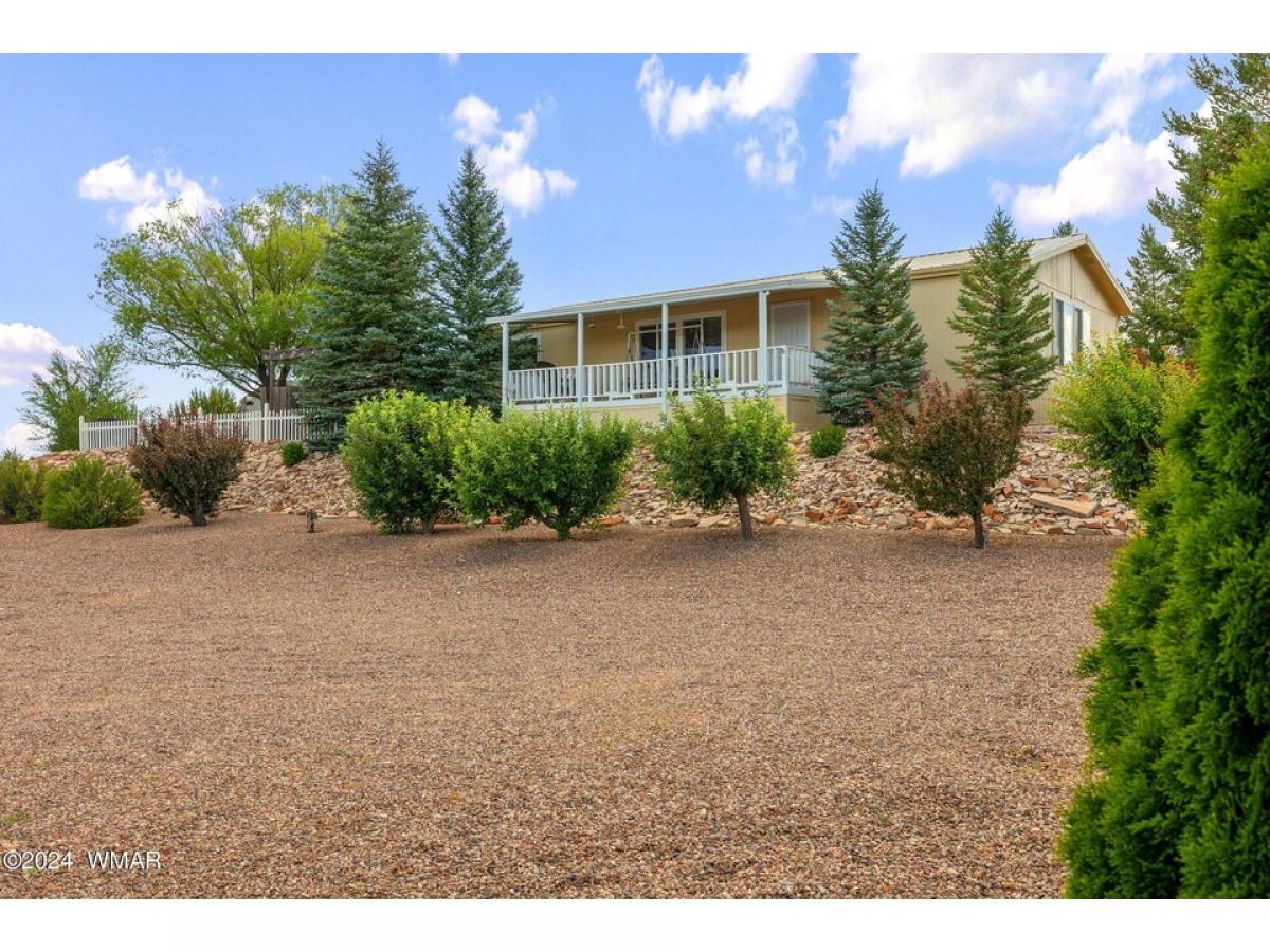 Picture of Home For Sale in Taylor, Arizona, United States