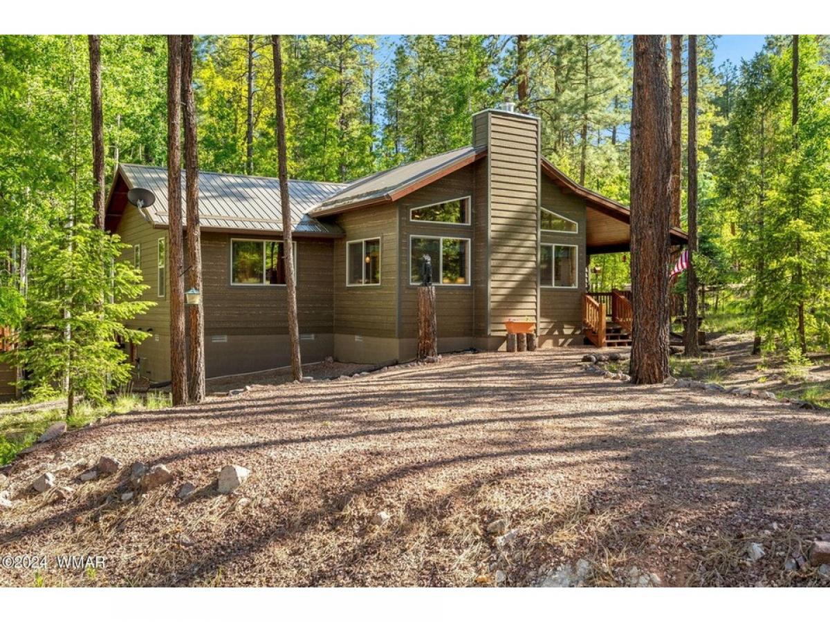 Picture of Home For Sale in Alpine, Arizona, United States