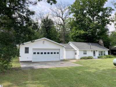 Home For Sale in South Branch, Michigan