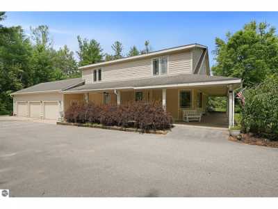 Home For Sale in Alden, Michigan