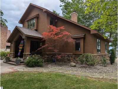 Home For Sale in Au Gres, Michigan