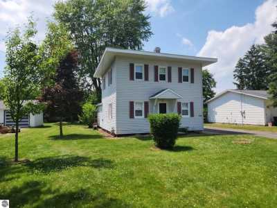 Home For Sale in East Tawas, Michigan