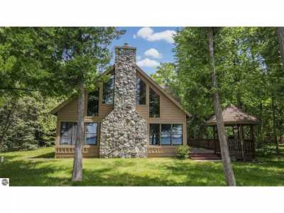 Home For Sale in Rapid City, Michigan