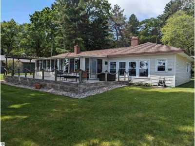 Home For Sale in Au Gres, Michigan