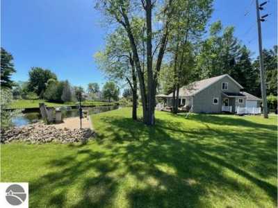 Home For Sale in Tawas City, Michigan