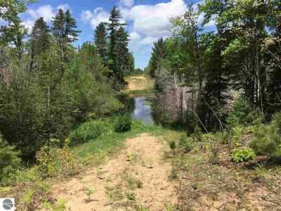 Residential Land For Sale in Grand Traverse, Michigan