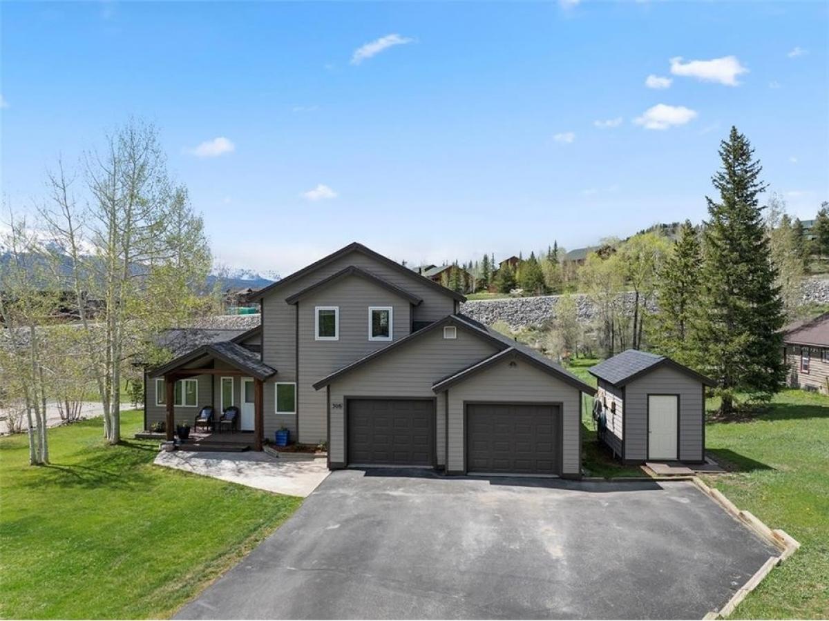 Picture of Home For Sale in Dillon, Colorado, United States