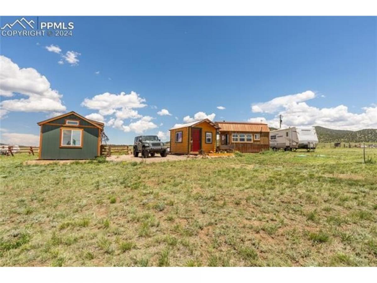 Picture of Home For Sale in Westcliffe, Colorado, United States