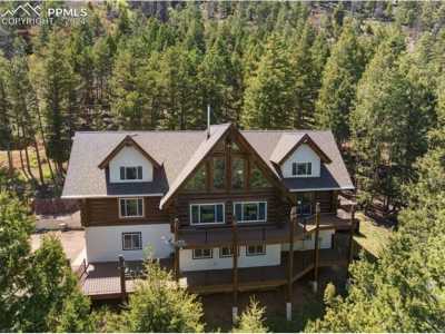 Home For Sale in Larkspur, Colorado