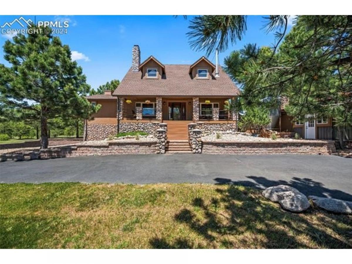 Picture of Home For Sale in Larkspur, Colorado, United States