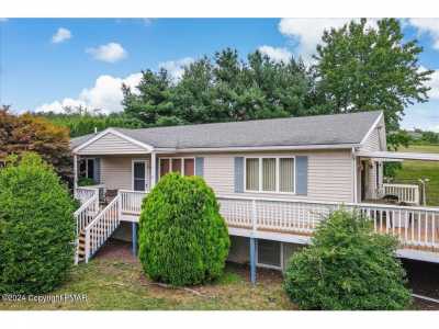 Home For Sale in Lehighton, Pennsylvania