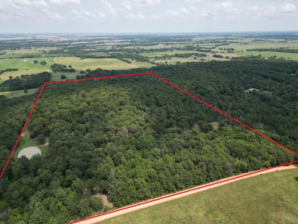 Picture of Residential Land For Sale in Vinita, Oklahoma, United States