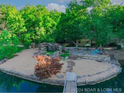 Home For Sale in Edwards, Missouri