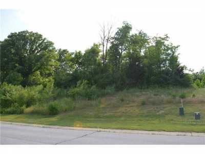 Residential Land For Sale in Gladstone, Missouri