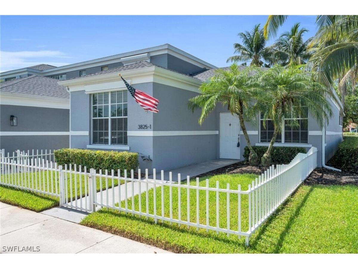 Picture of Home For Sale in Fort Myers, Florida, United States