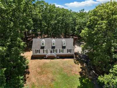 Home For Sale in Powhatan, Virginia