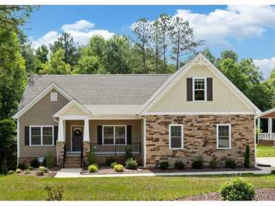 Home For Sale in Providence Forge, Virginia