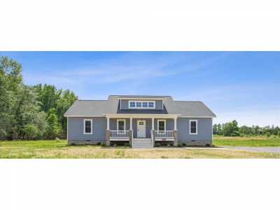 Home For Sale in Church Road, Virginia