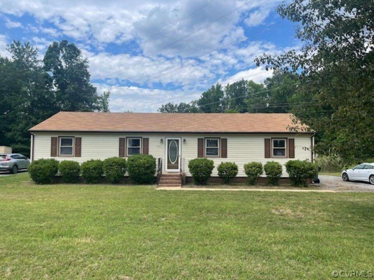 Picture of Home For Sale in Hopewell, Virginia, United States