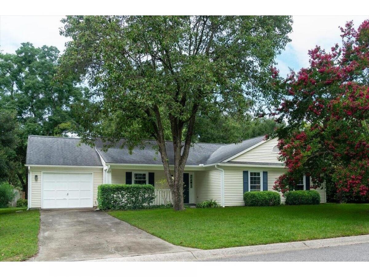 Picture of Home For Sale in Goose Creek, South Carolina, United States