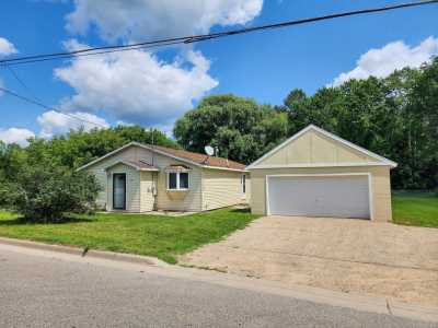 Home For Sale in Farwell, Michigan