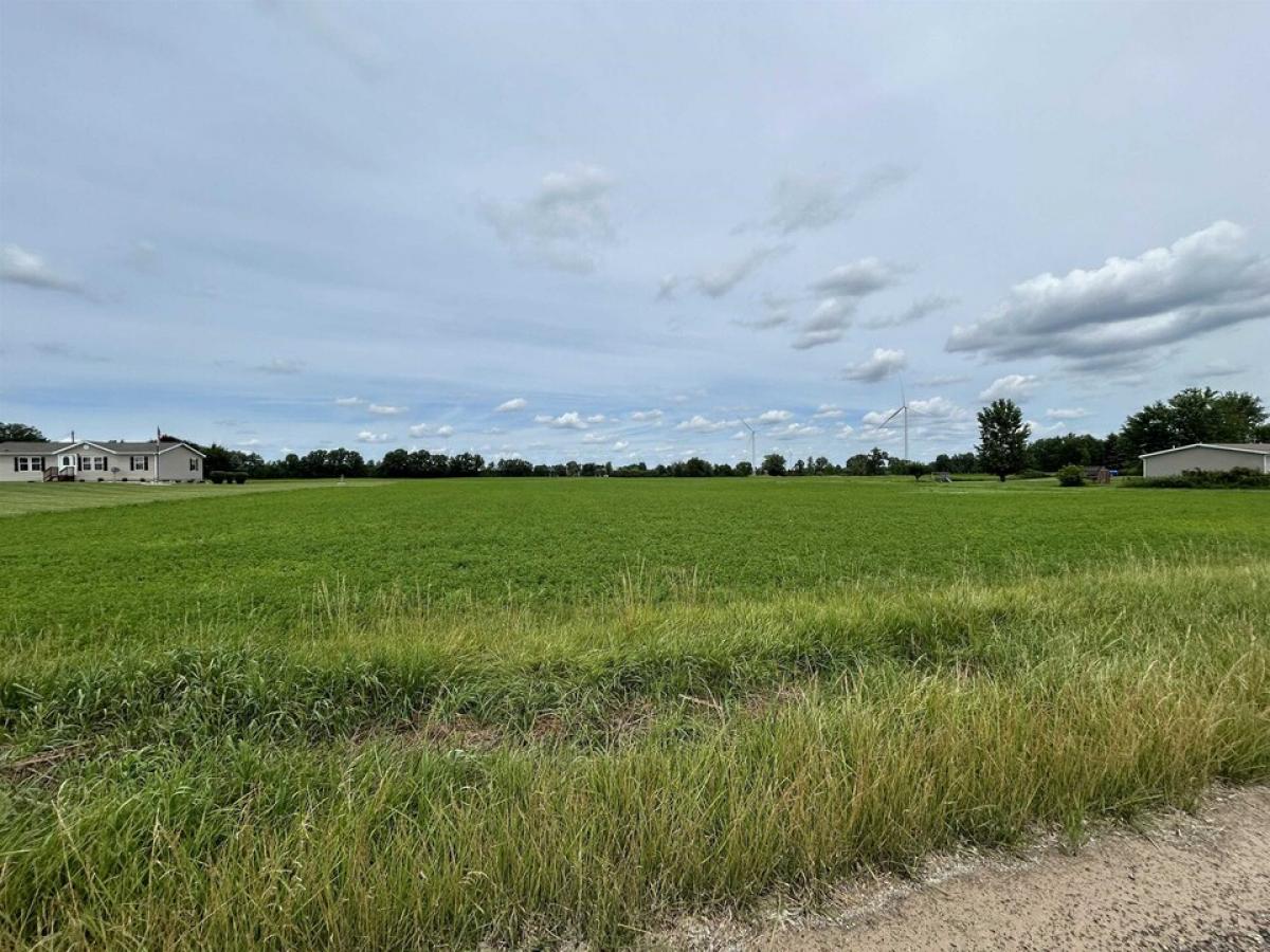 Picture of Residential Land For Sale in Mount Pleasant, Michigan, United States