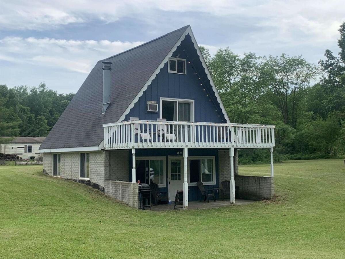 Picture of Home For Sale in Lake, Michigan, United States