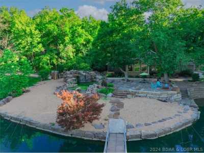 Home For Sale in Edwards, Missouri