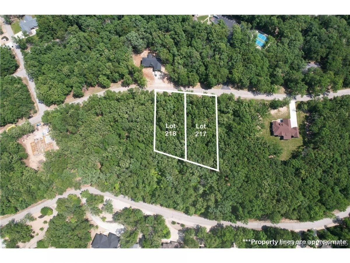 Picture of Residential Land For Sale in Porto Cima, Missouri, United States