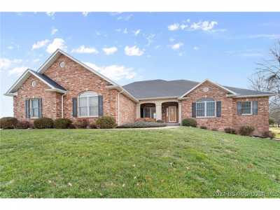 Home For Sale in California, Missouri