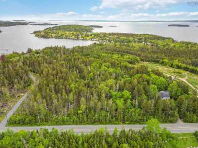 Residential Land For Sale in Glen Haven, Canada