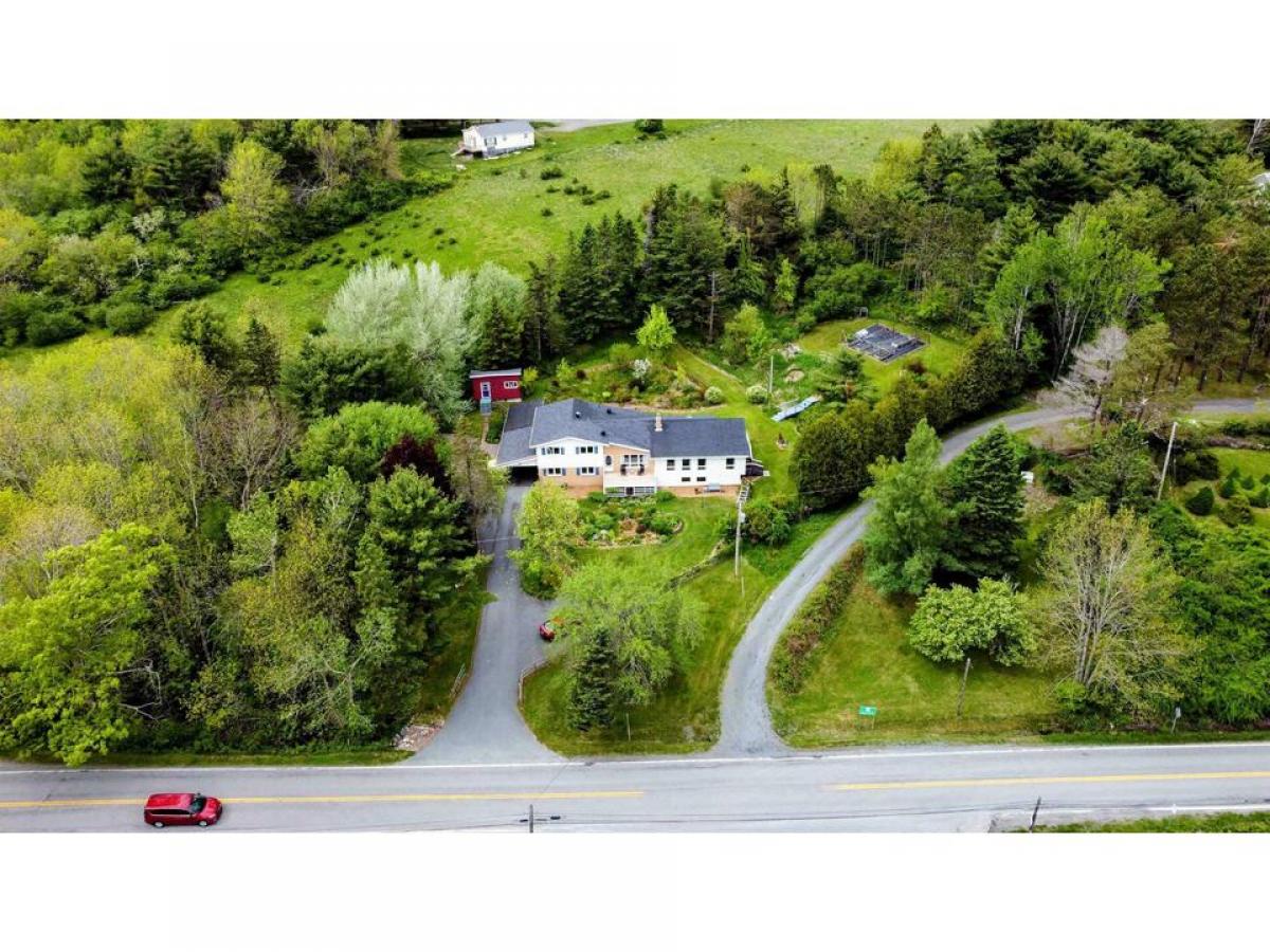 Picture of Home For Sale in Maders Cove, Nova Scotia, Canada