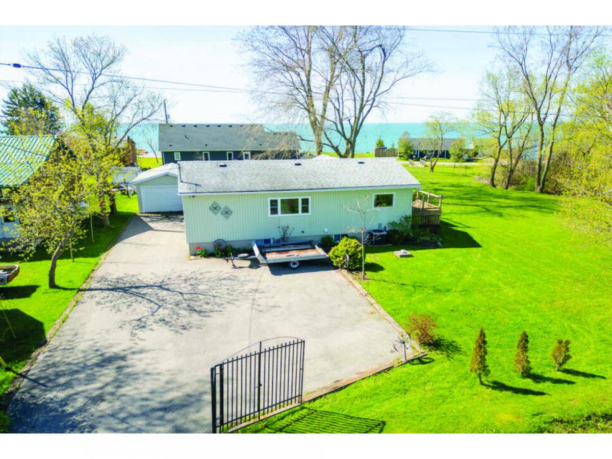 Picture of Home For Sale in Dunnville, Ontario, Canada