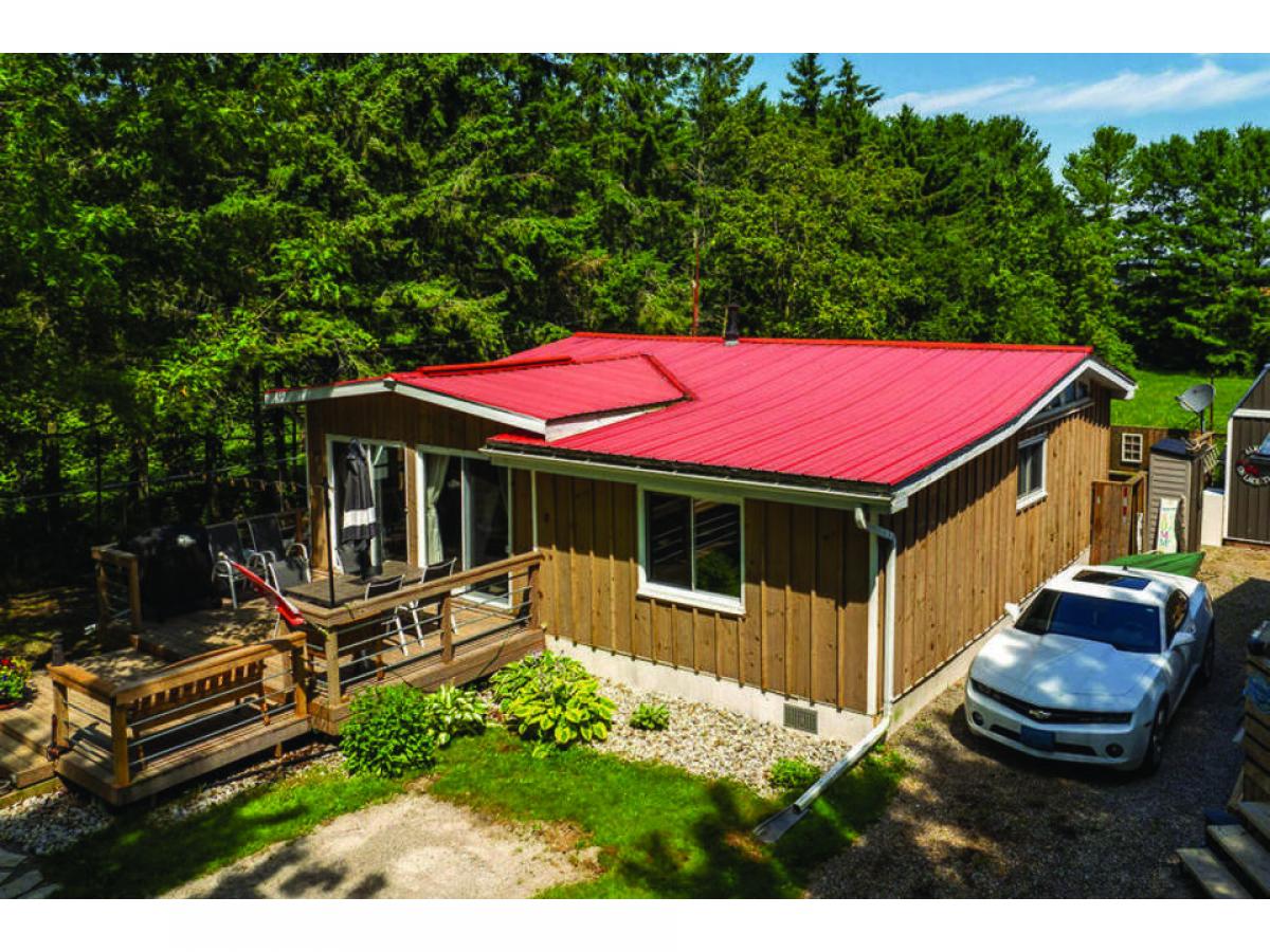 Picture of Home For Sale in Selkirk, Ontario, Canada