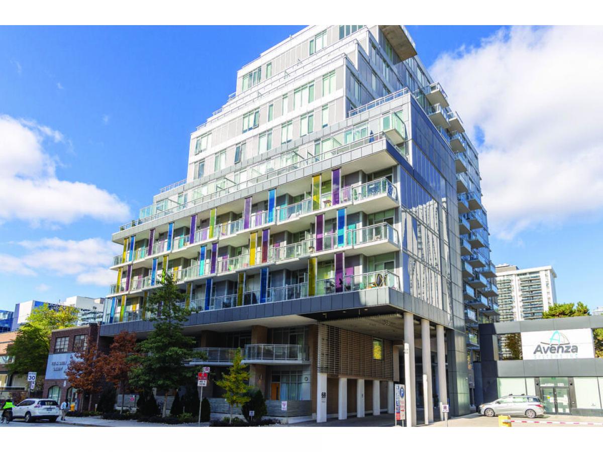 Picture of Condo For Sale in Toronto, Ontario, Canada