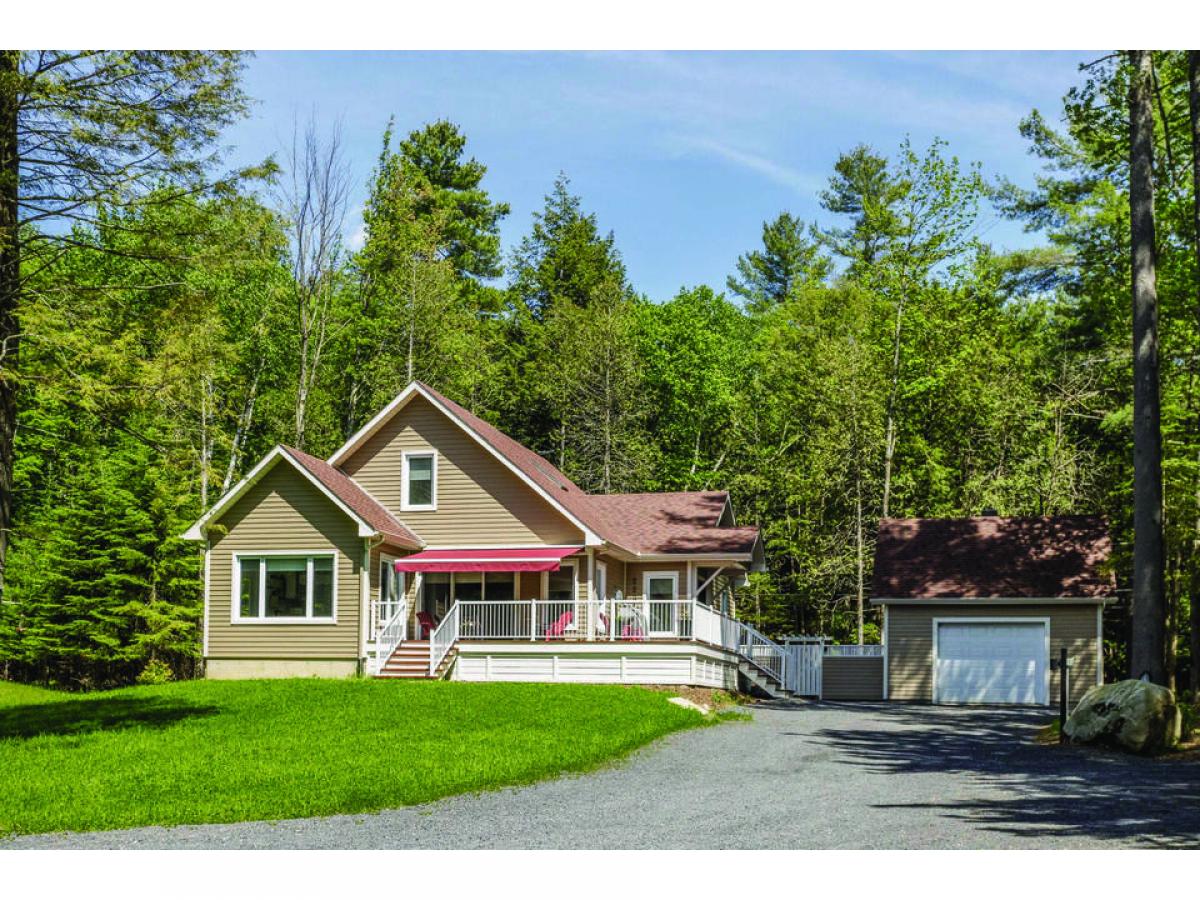 Picture of Home For Sale in Magog, Quebec, Canada