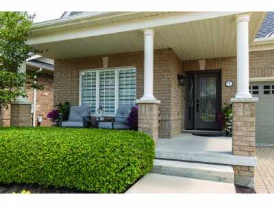 Home For Sale in Brampton, Canada