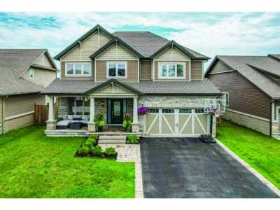 Home For Sale in Smithville, Canada