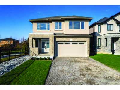 Home For Sale in Stoney Creek, Canada