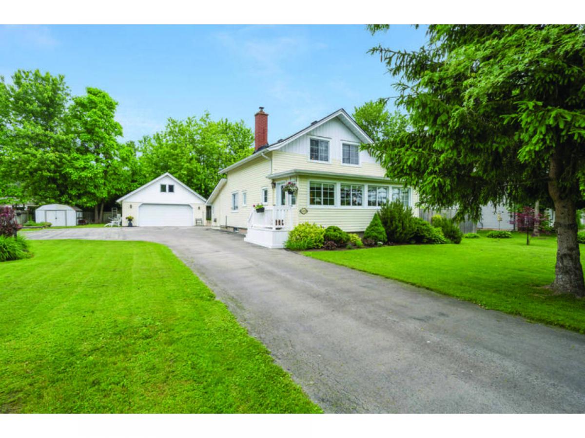 Picture of Home For Sale in Ridgeway, Ontario, Canada