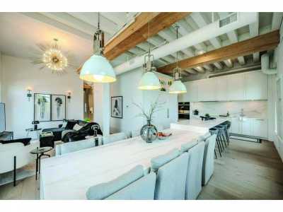 Condo For Sale in Cambridge, Canada