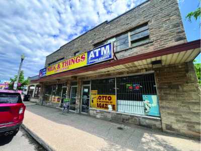 Commercial Building For Sale in Grimsby, Canada